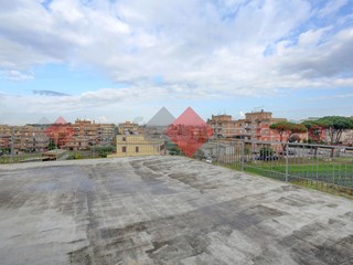 Appartamento in Vendita a Roma, 170'000&euro;, 78 m²