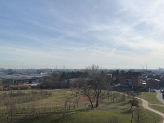 Quadrilocale in Vendita a Moncalieri, 180'000&euro;, 106 m², con Box