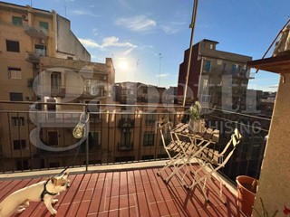 Trilocale in Vendita a Catania, 215'000&euro;, 116 m²