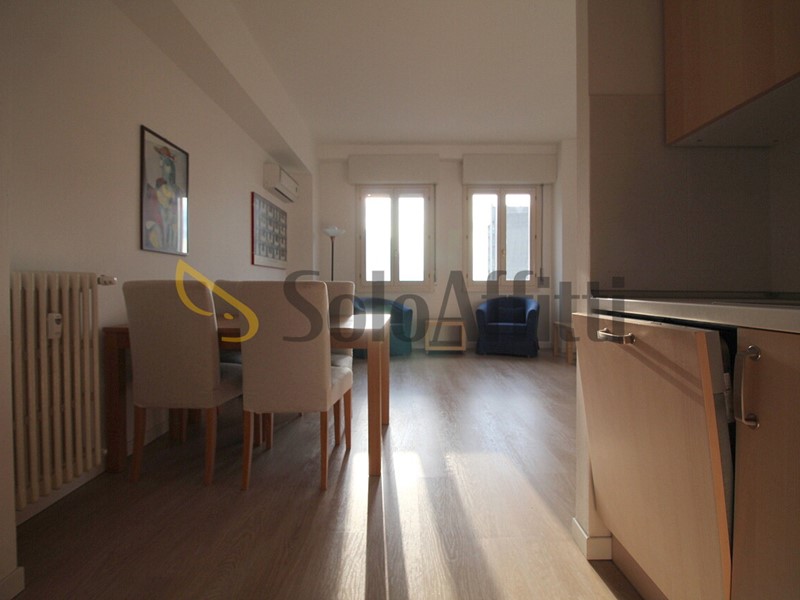 Bilocale in Affitto a Lecco, zona Centro, 685&euro;, 61 m², arredato