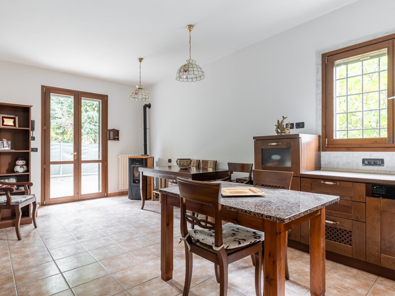 Quadrilocale in Vendita a Sala Bolognese, 170'000&euro;, 80 m², arredato