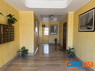 Trilocale in Vendita a Palermo, 250'000&euro;, 150 m²