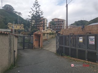 Appartamento in Vendita a Messina, 139'000&euro;, 180 m²