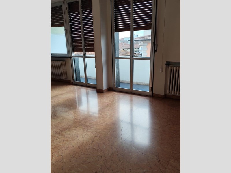 Appartamento in Vendita a Pisa, 370'000&euro;, 130 m², arredato