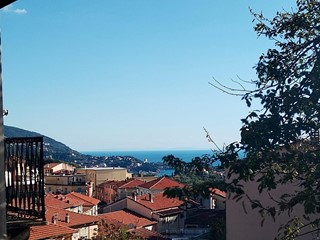 Trilocale in Vendita a La Spezia, zona Pitelli, 129'000&euro;, 75 m², arredato