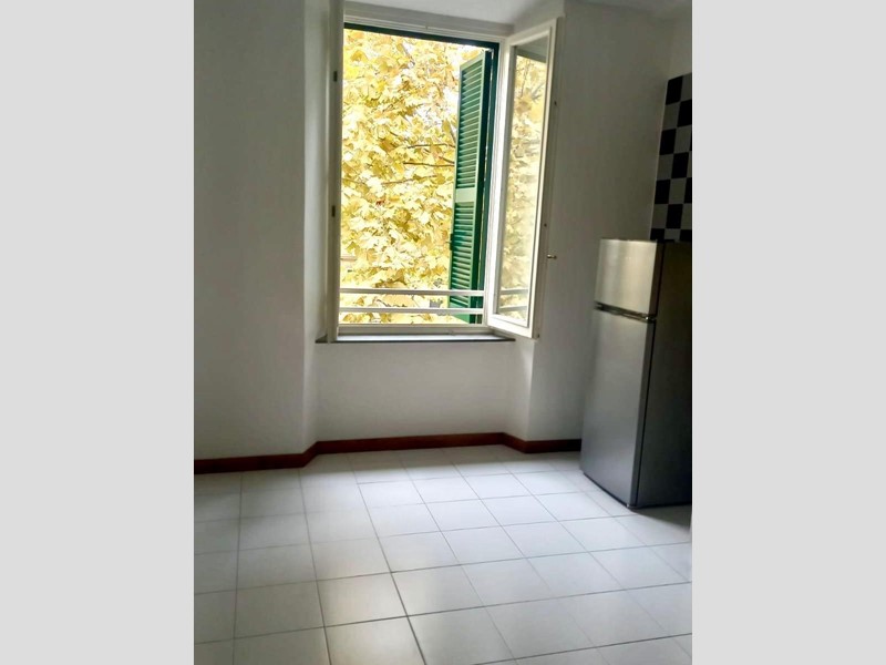 Trilocale in Affitto a Massa, 800&euro;, 80 m², arredato