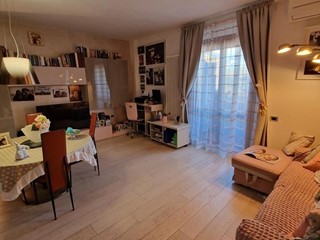 Bilocale in Vendita a Castelnuovo Berardenga, zona Quercegrossa, 189'000&euro;, 90 m², arredato