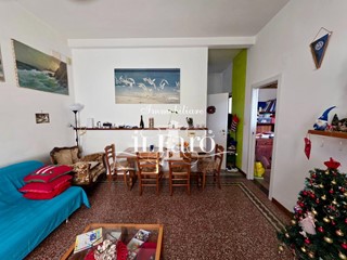 Appartamento in Vendita a Viareggio, 275'000&euro;, 120 m², arredato