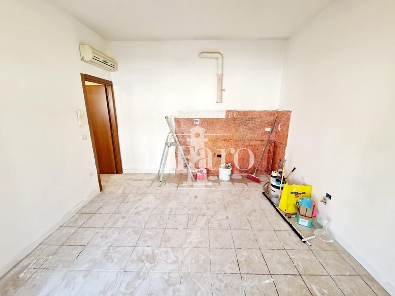 Bilocale in Vendita a Campi Bisenzio, 155'000&euro;, 50 m²