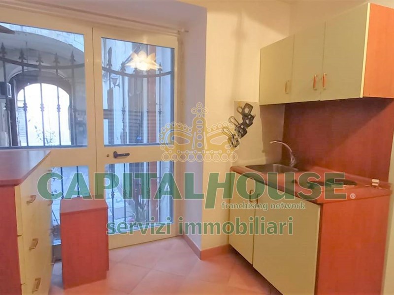Monolocale in Affitto a Santa Maria Capua Vetere, 250&euro;, 30 m²