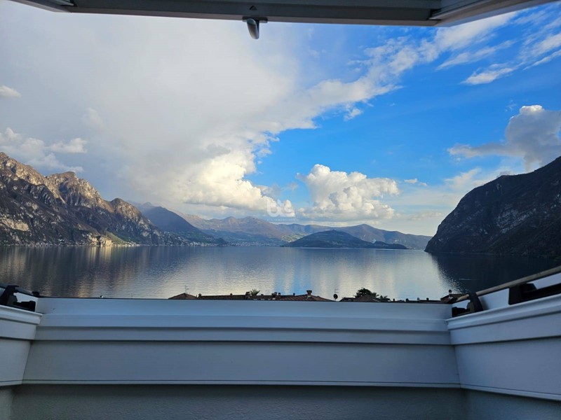 Monolocale in Vendita a Riva di Solto, 125'000&euro;, 80 m²