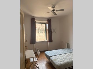 Trilocale in Vendita a Roma, 319'000&euro;, 90 m²