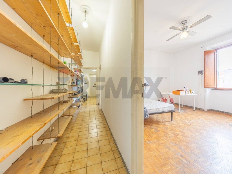 Trilocale in Vendita a Roma, 319'000&euro;, 90 m²