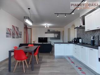 Appartamento in Vendita a Monsampolo del Tronto, 229'000&euro;, 359 m²