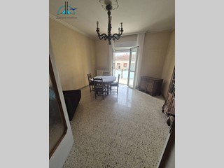 Appartamento in Affitto a Rieti, 600&euro;, 130 m²