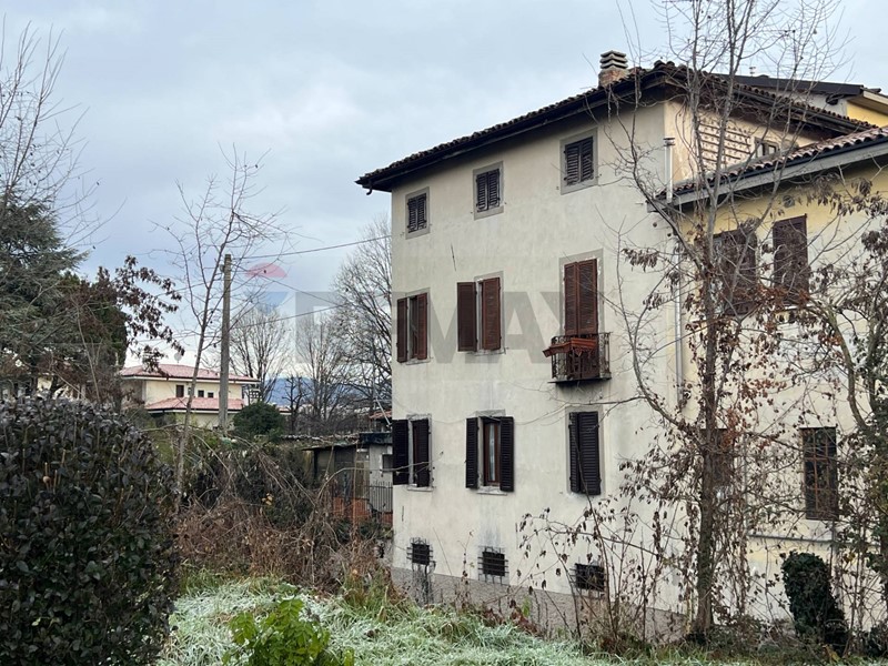 Trilocale in Vendita a Azzano San Paolo, 130'000&euro;, 84 m²