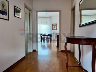 Quadrilocale in Vendita a Sirolo, 330'000&euro;, 125 m²