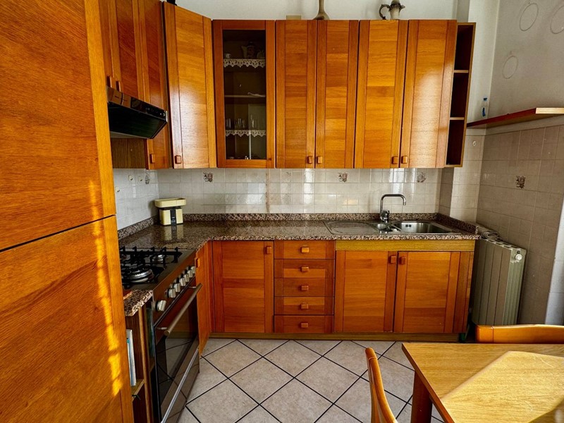 Trilocale in Vendita a Gerenzano, 185'000&euro;, 103 m²