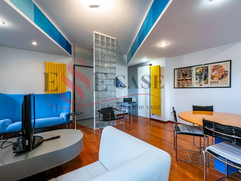 Trilocale in Vendita a Ranica, 180'000&euro;, 100 m²