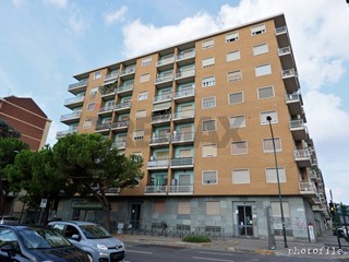 Trilocale in Vendita a Torino, 99'000&euro;, 80 m²