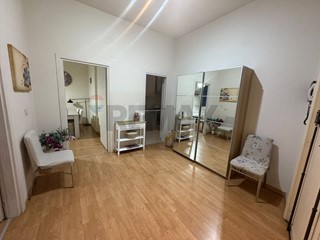 Quadrilocale in Affitto a Catania, 900&euro;, 81 m²