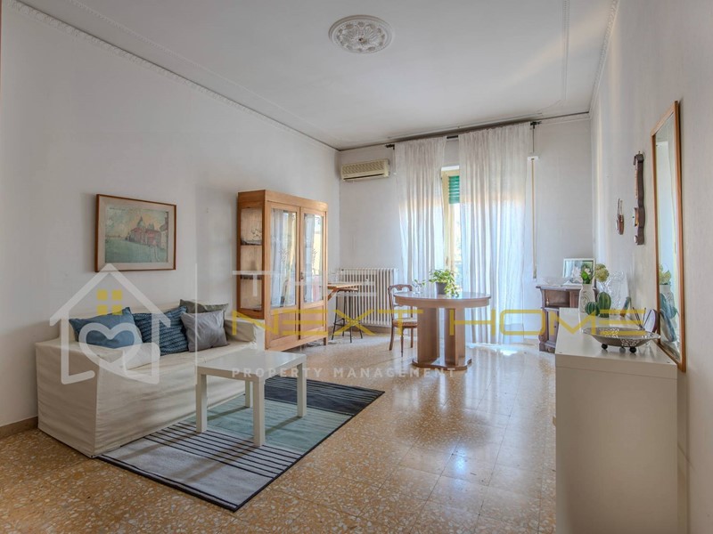 Quadrilocale in Vendita a Firenze, 370'000&euro;, 122 m²