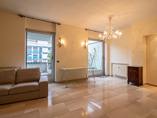 Trilocale in Affitto a Milano, 1'900&euro;, 110 m², arredato