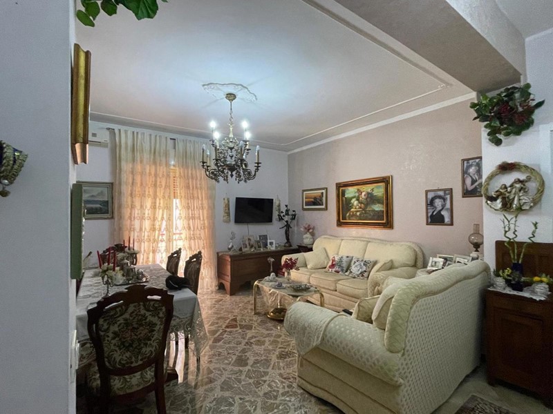 Quadrilocale in Vendita a Siracusa, 130'000&euro;, 115 m²