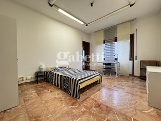Monolocale in Affitto a Firenze, 490&euro;, 20 m², arredato