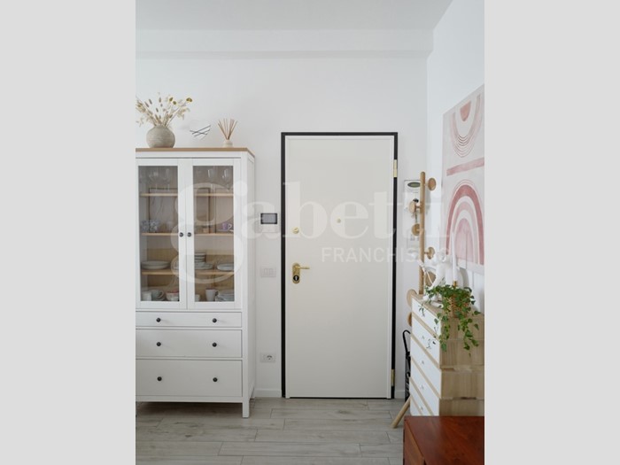 Bilocale in Vendita a Milano, 255'000&euro;, 50 m², arredato, con Box