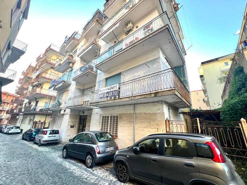 Trilocale in Vendita a Pozzuoli, 155'000&euro;, 80 m²