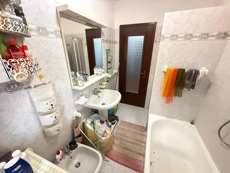 Trilocale in Vendita a Orzinuovi, 129'000&euro;, 110 m², con Box