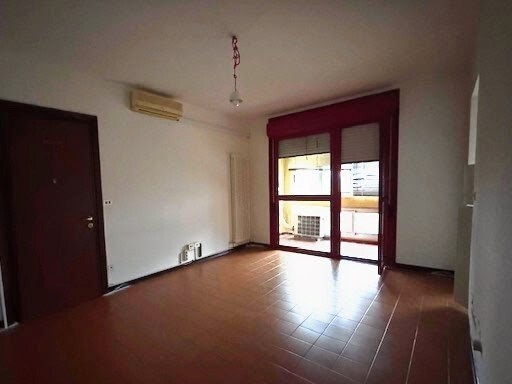 Quadrilocale in Vendita a Rovigo, 88'000&euro;, 85 m²