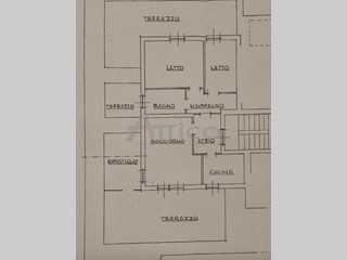 Appartamento in Vendita a Rovigo, zona Granzette, 63'000&euro;, 101 m², con Box