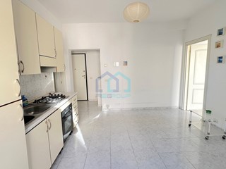 Bilocale in Vendita a Savona, 115'000&euro;, 45 m²