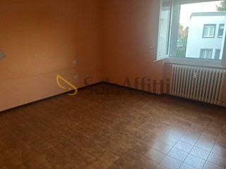 Trilocale in Affitto a Pessano con Bornago, 800&euro;, 90 m², con Box