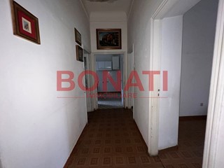 Appartamento in Vendita a La Spezia, zona Centro cittÃ, 210'000&euro;, 112 m²