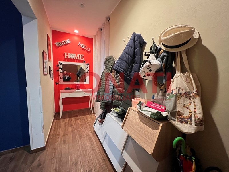 Appartamento in Vendita a La Spezia, zona Periferia Nord Ovest, 250'000&euro;, 132 m², arredato