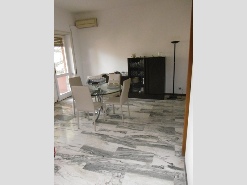 Appartamento in Affitto a Roma, 1'200&euro;, 134 m²