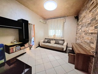 Quadrilocale in Vendita a Rovigo, 69'000&euro;, 65 m²