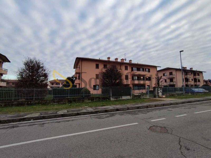 Bilocale in Affitto a Luisago, 750&euro;, 52 m², arredato