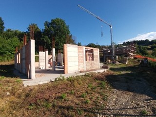 Casa Indipendente in Vendita a Valsamoggia, 320'000&euro;, 120 m², con Box