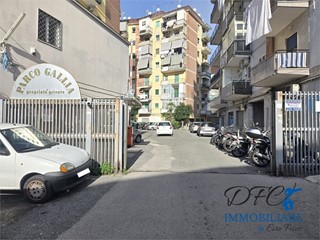 Trilocale in Vendita a Napoli, 135'000&euro;, 65 m²