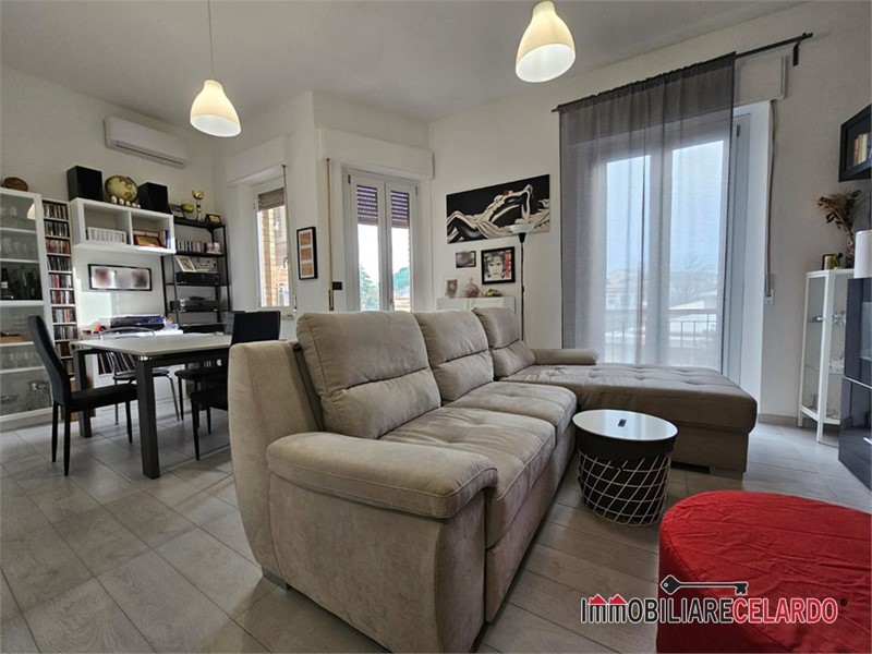 Appartamento in Vendita a Colle di Val D'Elsa, 180'000&euro;, 100 m²