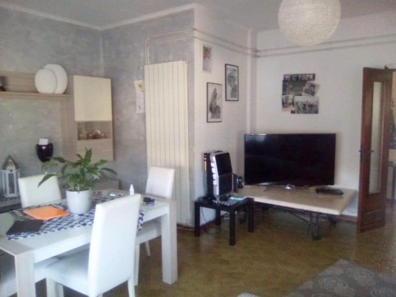 Quadrilocale in Vendita a Massa, zona Marina di Massa, 260'000&euro;, 110 m²