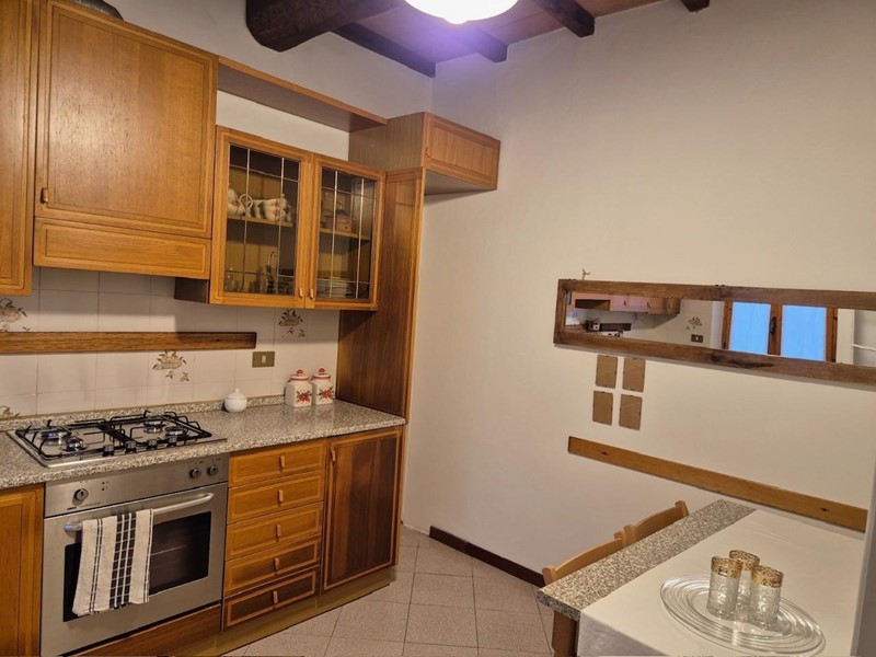 Quadrilocale in Affitto a Palaia, zona Montefoscoli, 820&euro;, 95 m², arredato
