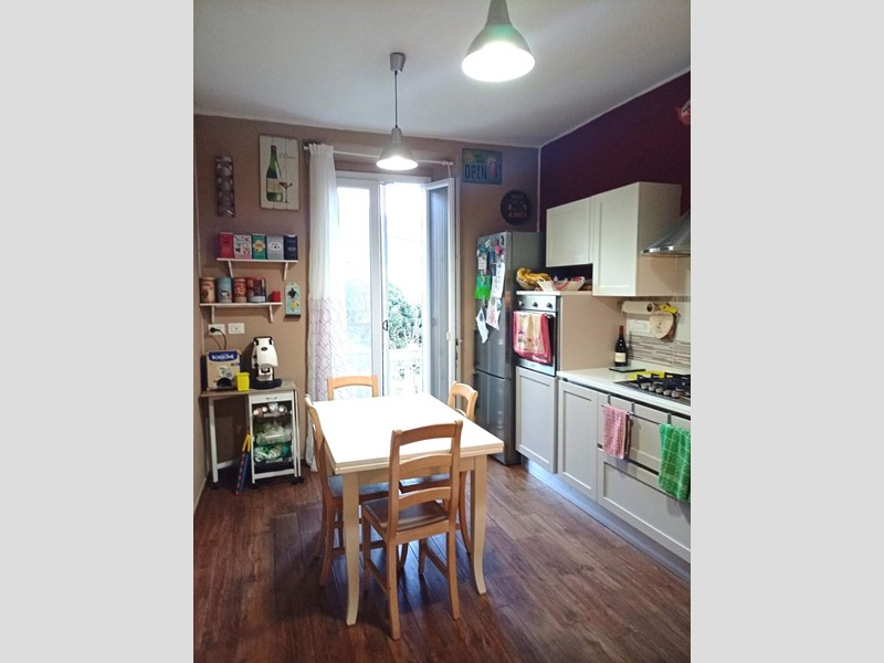 Appartamento in Vendita a La Spezia, zona Pegazzano, 250'000&euro;, 132 m², arredato