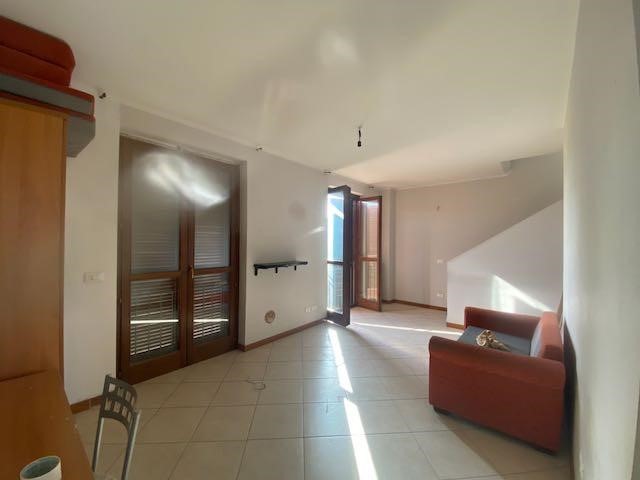 Quadrilocale in Vendita a Calcinaia, 140'000&euro;, 100 m²