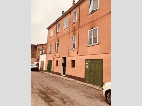 Trilocale in Vendita a Ferrara, 79'000&euro;, 65 m²