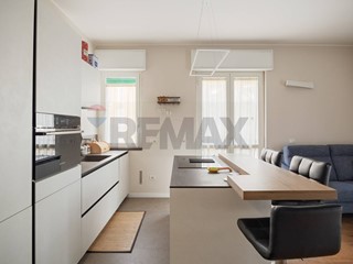 Bilocale in Affitto a Monza, 900&euro;, 62 m²